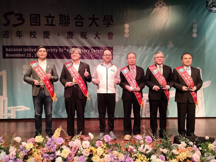 114年度傑出校友獲獎人圖片