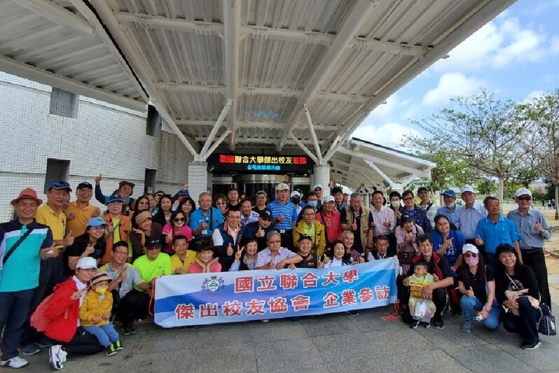 112.3.17~18 聯傑會&校友總會中區分會合辦核三廠及雄雞企業參訪圖片