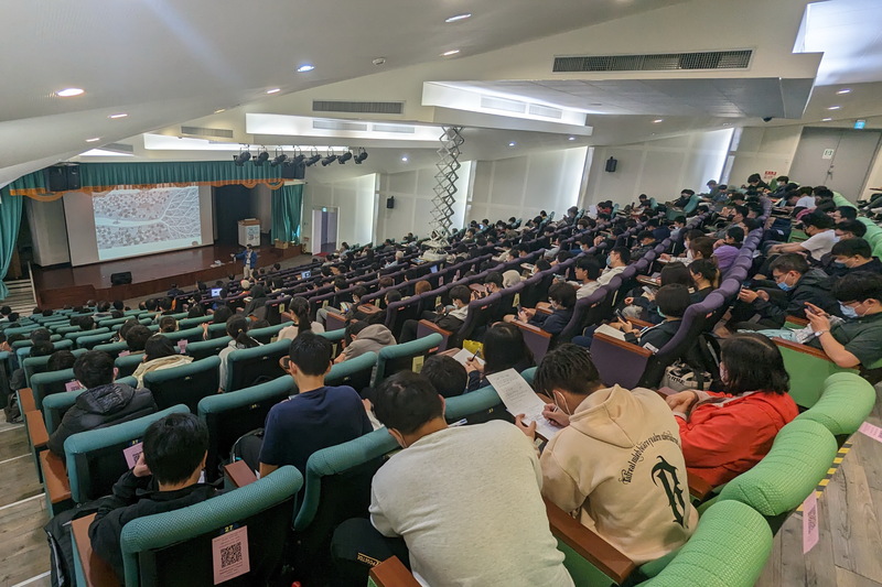 112.3.15​​​​​​​ 校友合力促成名人講座「啟動內在原力-活出百倍效益」圖片